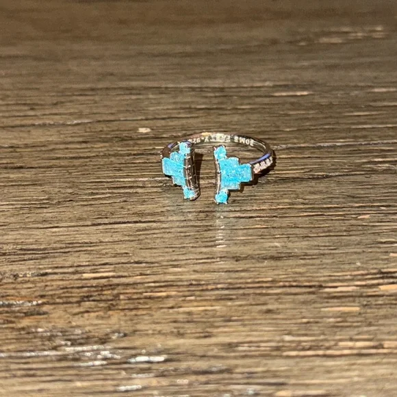 Aquamarine Ice Crystal Ring - Picture 1 of 4